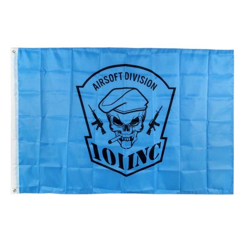 Vlag 101 INC skull + sigaar licht blauw 