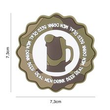 Embleem 3D PVC Real Men Drink Beer #9117 woodland