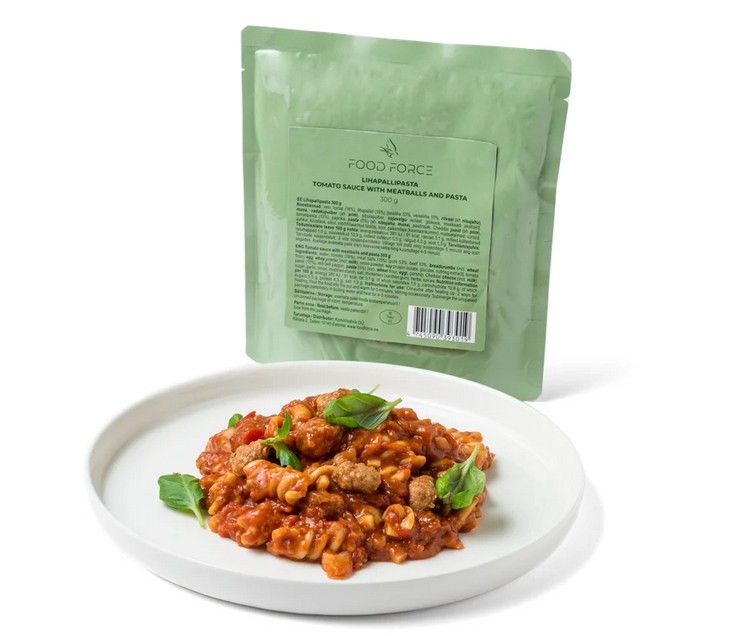 Gehaktballen in tom. saus en pasta