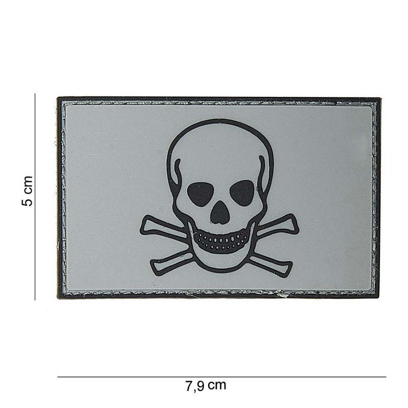 Embleem 3D PVC Skull and Bones grijs