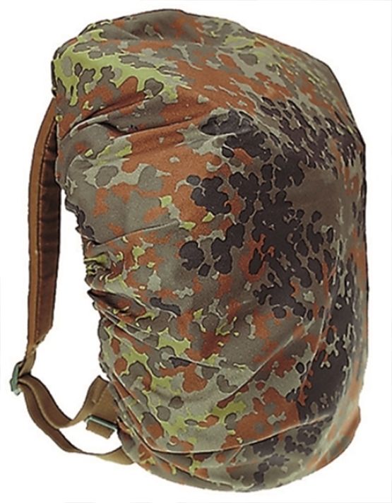 Regenhoes 130 liter Duitse camo