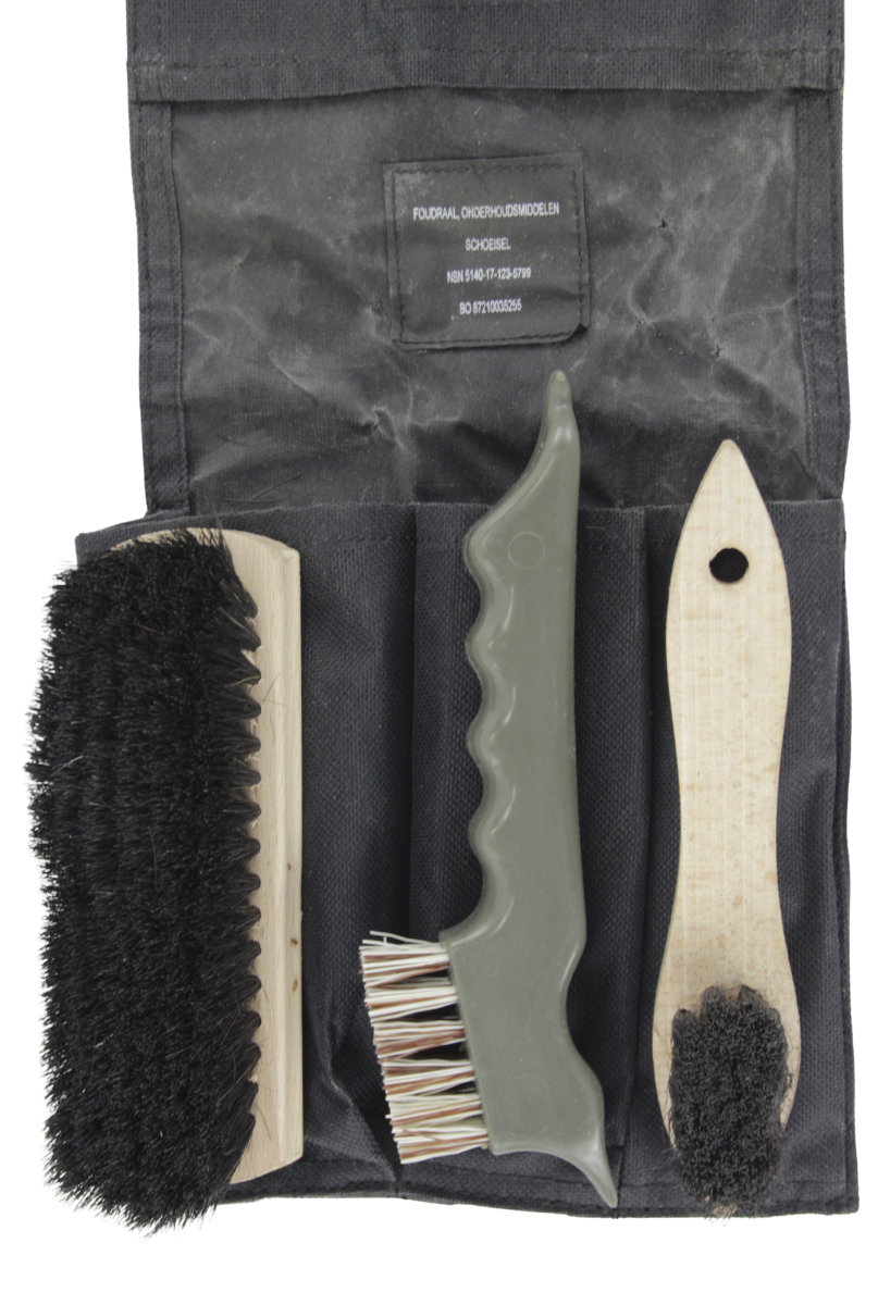 Schoenpoets set Defensie zwart gevuld 
