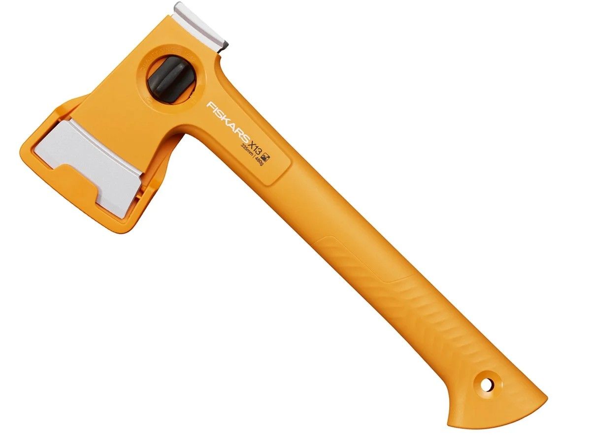 Fiskars bijl X13